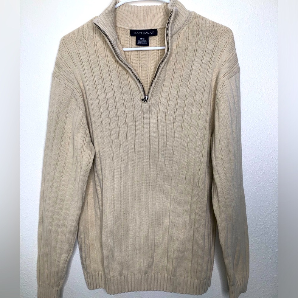 Hathaway Women’s Quarter-Zip Sweatshirt— Medium
